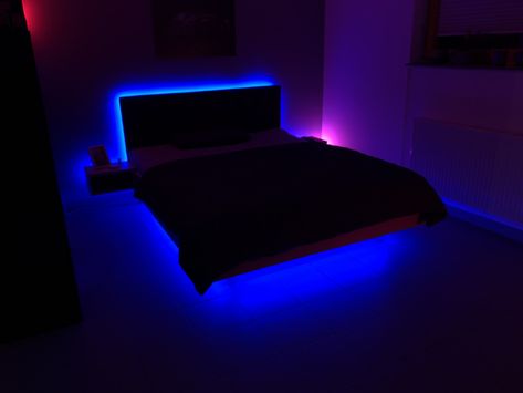 Led Lights Behind Bed Headboards, Led Under Bed, Bed Led Lights, All Black Room, Bilik Lelaki, Mens Room Decor, Led Room, Mens Bedroom Decor, Led Bed