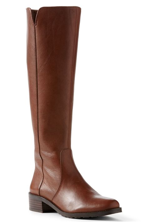 13 Affordable and Casual Kate Middleton Looks You Can Steal Right Now Brown Riding Boots Outfit, Womens Tall Brown Boots, Tall Brown Boots Outfit, Brown Knee High Boots Outfit, Tan Riding Boots, English Riding Boots, Riding Boot Outfits, Tan Knee High Boots, Brown Leather Knee High Boots