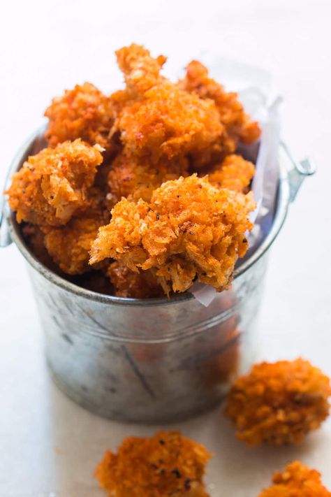 These KFC style spicy popcorn chicken bites taste just like the real thing and disappear in minutes! Easy, crunchy and perfectly spiced. Recipe Using Popcorn Chicken, Kfc Chicken Popcorn Recipe, Popcorn Chicken Recipe Meals, Kfc Spicy Chicken, Chicken Popcorn Recipe, Easy Popcorn Chicken, Spicy Popcorn Chicken, Kfc Popcorn Chicken Recipe, Chicken Popcorn