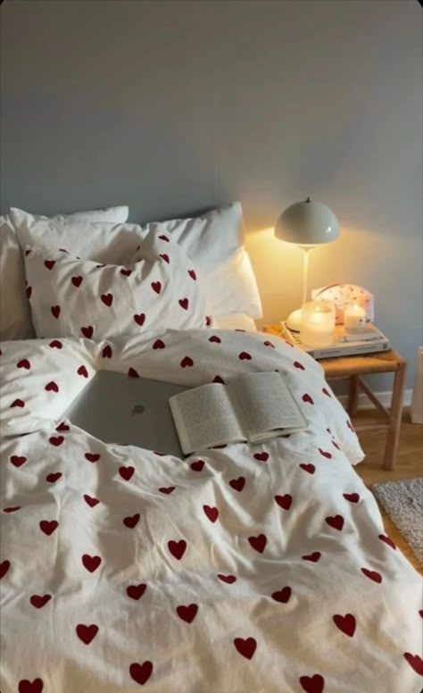 Bed sheets, hearts, trendy, cute, chich, bibes, red, home decor, small room, guest bedroom, minimal, style, mcm, interior decor, duvet, filler photo Girly Room, Makeover Bedroom, Cozy Room Decor, Room Makeover Bedroom, Dream Room Inspiration, Room Makeover Inspiration, Future Apartment, Dream Apartment, Cozy Room