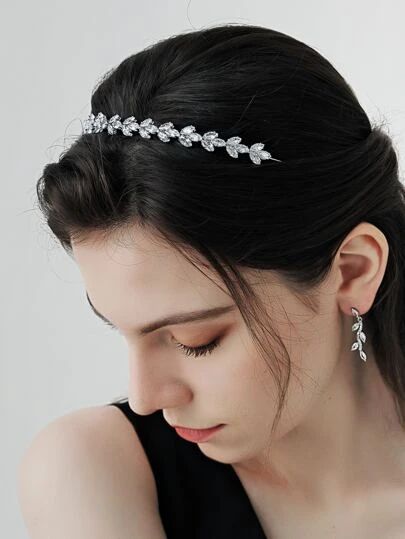 Shop Clips, Headbands & Hair Accessories | Trendy Fashion | SHEIN USA Wholesale Hair Accessories, Halloween Accessories Hair, Crown For Women, Bridal Headwear, Bride Headband, Copper Wedding, Headpiece Hairstyles, Princess Tiara, Wedding Tiara