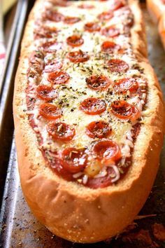 Bread With Pizza Dough, Pepperoni Pizza Bread, Pizza Calzones, Pepperoni Bread, Lemon Tree Dwelling, Pizza Bread Recipe, French Bread Pizza, Superbowl Snacks, Pizza Recipes Homemade