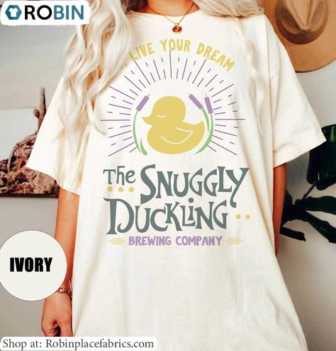 Rapunzel Shirt, Snuggly Duckling, Disney World Outfits, Tangled Rapunzel, Disney Aesthetic, Shirt Sweater, Disney Shirts, Cute Sweaters, Rapunzel