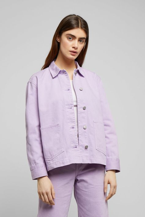 Dual Lilac Denim Jacket - Purple - Jackets - Weekday GB Purple Denim Jacket Outfit, Lilac Jeans Outfit, Dress And Denim Jacket Outfit, Lilac Jeans, Purple Denim Jacket, Dress And Denim Jacket, Denim Jacket Outfit, Bleach Product, Purple Jacket