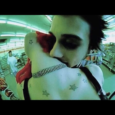 Jesus Of Suburbia, Piskel Art, Highschool Aesthetic, Emo Outfits, After Life, Anime Meme, Green Day, Pics Art, Couple Aesthetic