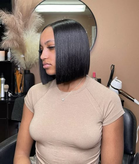 Jet Black Bob Black Women, Bob Sewin, Natural Hair Bob Cut, Bob Black Women, Natural Hair Bob, Silk Press Natural Hair, Bob Cut Wigs, Hairstyles For Girls, Short Sassy Hair