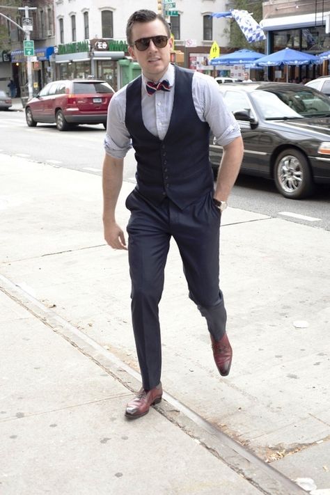 25 Mens Fashion Over 40 To Try And Look Amazing Cocktail Party Fashion, Cocktail Attire Men, Vest And Bow Tie, Tie Outfit, A Man In A Suit, Beach Wedding Attire, Mens Wedding Attire, Man In A Suit, Mens Fashion Wedding