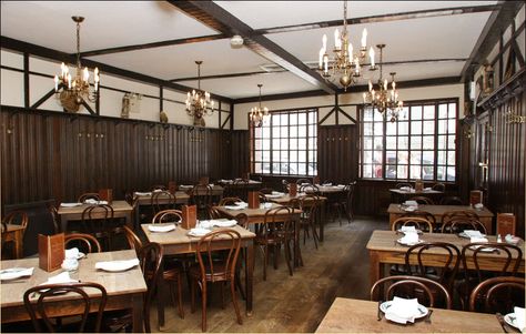 Tradition German Beer Hall original dining room. 127 years old! Welcome to Peter Lugers Steakhouse, Williamsburg, Brooklyn Peter Luger Steakhouse, Best Food In Nyc, Peter Luger, New York City Guide, Classic Restaurant, Beer Hall, Williamsburg Brooklyn, Nyc Restaurants, Top Restaurants