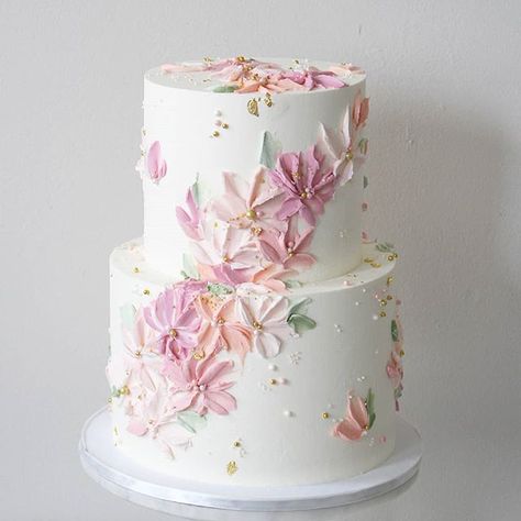 Buttercream Two Tier Cake, Icing Flower Wedding Cake, Wedding Cake With Pastel Flowers, Butter Cream Wedding Cake Elegant, Tiered Floral Cake, Floral Cake 2 Tier, Two Tier Flower Cake, 2 Tier Floral Cake, Wedding Cake With Icing Flowers