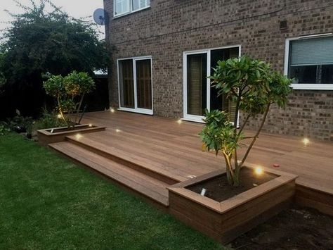 Modern Deck Ideas, Small Spa, Modern Deck, Patio Deck Designs, Wooden Deck, Back Garden Design, Deck Designs Backyard, Decks Backyard, Outdoor Gardens Design