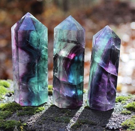 Rainbow Fluorite Aesthetic, Fluorite Tattoo, Fluorite Aesthetic, Cat Plants, Fluorite Stone, Quartz Rock, Crystal Goddess, Crystal Wand, Pretty Rocks