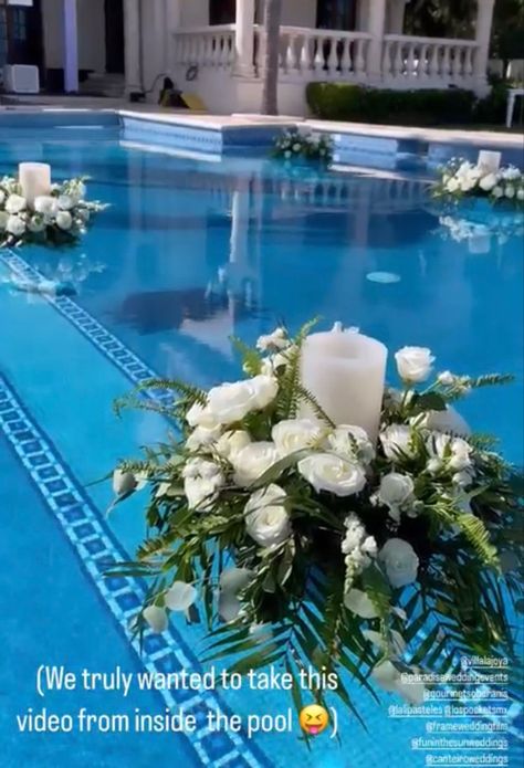 Pool Wedding Reception, Floating Decorations, Pool Wedding, Ladies Club, Jasmine Tea, Leafy Plants, Flower Arrangements Diy, Wedding Deco, Arte Floral