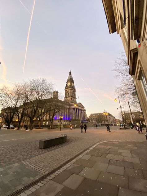 Bolton town centre with view of town hall and Victoria square. Bolton in Lancashire Uk Attractions, Bolton England, Bolton Lancashire, Real Monsters, British Summer, Family Days Out, Summer Is Here, Fun Family, Family Day