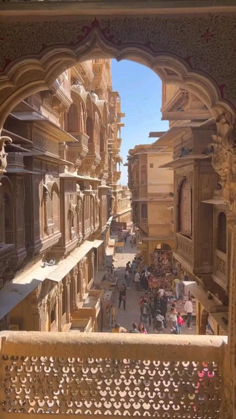 Delhi Tourism, Travel India Beautiful Places, Travel Infographic, Holiday Travel Destinations, Golden City, Adventure Travel Explore, Jaisalmer, Indian Architecture, Beautiful Locations Nature