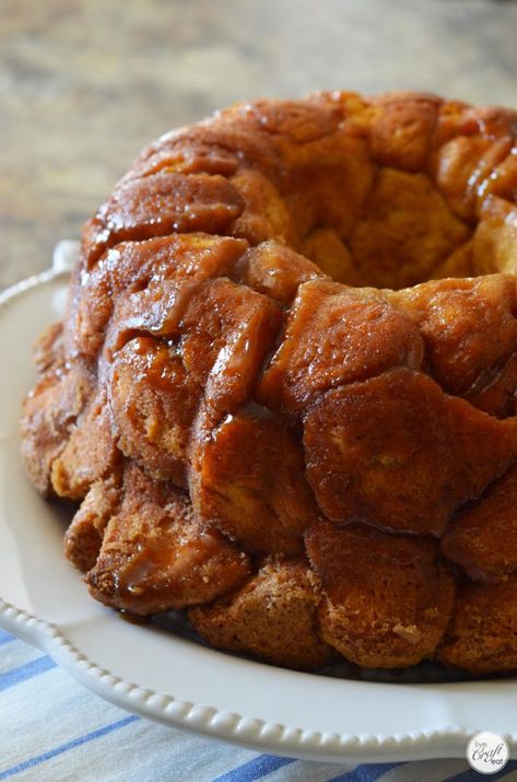 Easy Monkey Bread Recipe | Live Craft Eat Overnight Monkey Bread, Monkey Balls, Canned Biscuit Recipes, Monkey Bread Recipe Easy, Monkey Ball, Easy Monkey Bread, Canned Biscuit, Monkey Bread Recipe, Breakfast Aesthetic