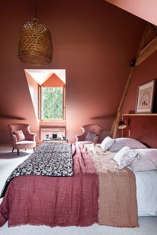 Dark Pink Bedroom Walls, Pink Colour Drenched Bedroom, Muted Pink Bedroom, Pink Accents Living Room, Attic Guest Room, Pink Bedroom Walls, London Bedroom, Bedroom With Balcony, Bedroom Pink