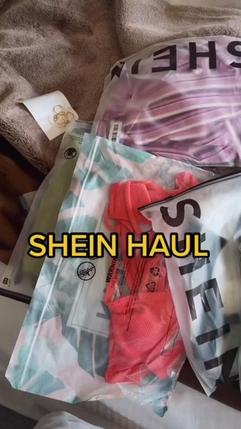 Best Things From Shein, Shein Travel Must Haves, Cute Shein Bikinis, Shein Clothes Aesthetic, Shein Inspo Outfits Summer, Shein Beach Outfit Ideas, Beach Outfit Shein, Things To Search On Shein, Shein Must Haves Summer