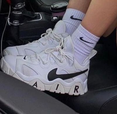 Nike Air Barrage Low, Nike Air Barrage, Trendy Shoes Sneakers, Jordan Shoes Retro, All Nike Shoes, Shoe Wishlist, Cute Sneakers, Fresh Shoes, Hype Shoes