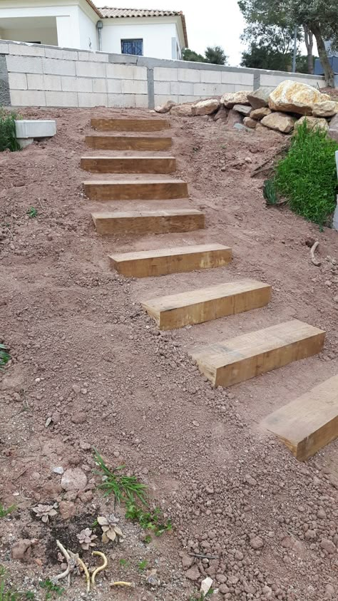 Building Stairs Into A Hill, Sloped Backyard Walkway, Outdoor Stairs Ideas Sloped Backyard, How To Build Steps Into A Hill, Sloped Backyard Steps, Hill Stairs Outdoor Steps, Hill Steps Landscaping, Sloped Garden Path, How To Build Steps On A Slope