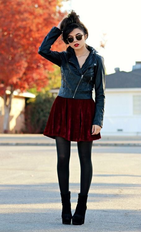 Winter Emo Outfits, Girly Punk, Red Velvet Skirt, Moda Grunge, Scene Girl, Punk Looks, Goth Outfit, Diesel Punk, Stylish Winter Outfits