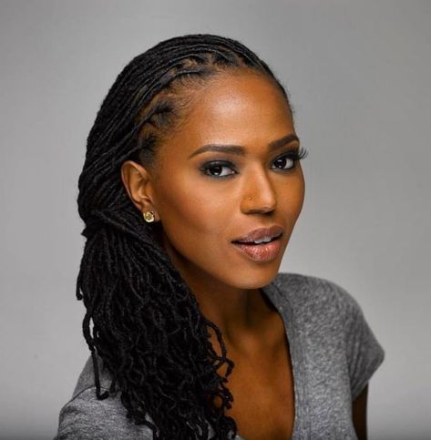 Would love to find out who this sister's loctician is and what products are used in her hair. Professional Dreadlocks Black Women, Business Women With Locs, Professional Locs Black Women, Dreadlocks Photoshoot, Halo Loc Styles, Artificial Dreadlocks Hairstyles, Small Starter Locs, Artificial Locs, Small Locs Black Women