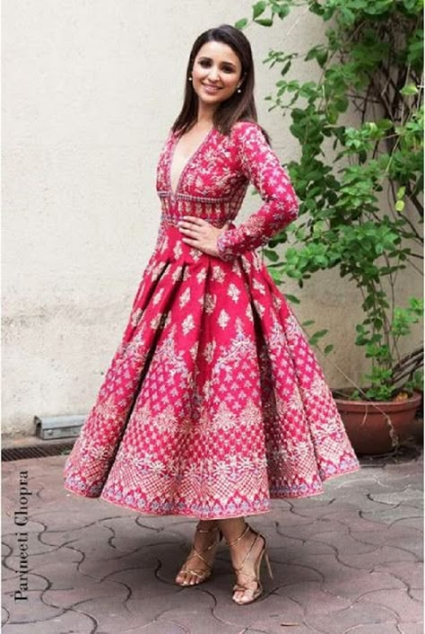 Anita Dongre, Parineeti Chopra, Indian Bridal Dress, Indian Gowns, Indian Dress, Dress Indian Style, Indian Wedding Outfits, Indian Designer Outfits, Indian Attire