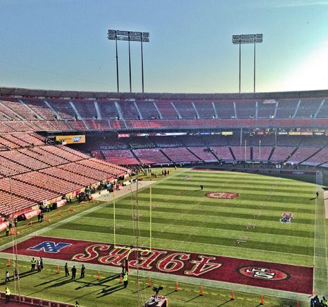 Farewell Candlestick Park! Mlb Fashion, Nfl Stadium, Candlestick Park, Nineteen Eighty Four, Nfl Stadiums, Baseball Park, Nfl 49ers, Stadium Design, Sports Stadium