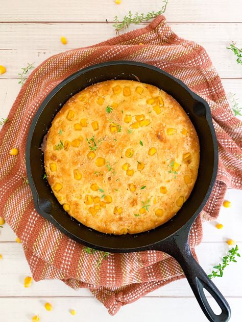 Throw together the easiest, small batch cornbread in a cast iron pan in under half an hour. Perfect for a small family dinner or just you! The post The Easiest Small Batch Cornbread in a Cast Iron Pan appeared first on Elle Jay at Home. Crispy Cornbread Cast Iron Skillet, Cast Iron Skillet Recipes Cornbread, Small Family Dinner, Small Skillet Cornbread, Small Batch Cornbread, Mexican Cornbread Muffins, Cast Iron Cornbread Pan, Easy Skillet Cornbread, Creamed Corn Cornbread