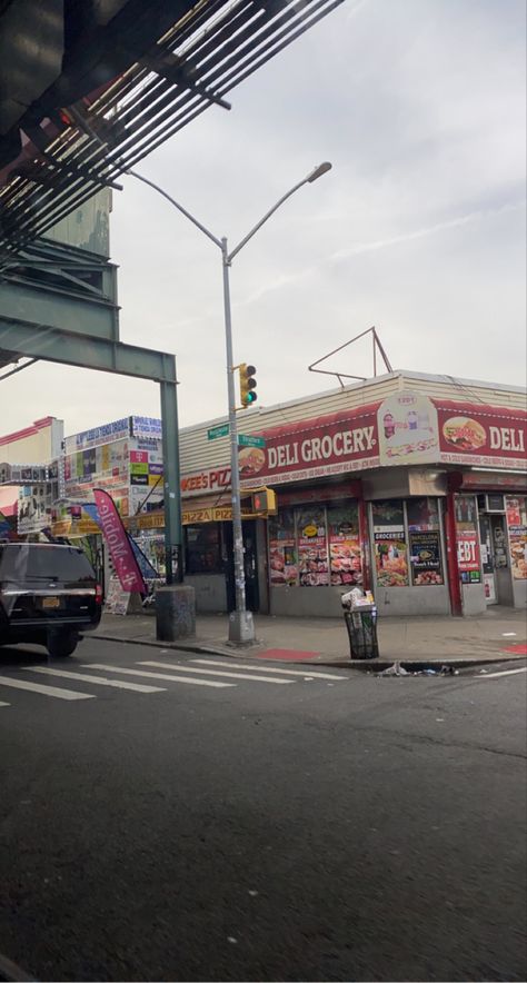 #nyc #train #deli #aesthetic Deli Aesthetic, Tweet Cute, Nyc Deli Aesthetic, Nyc Train Aesthetic, Nyc Deli, New York Deli, Flushing Queens, Nyc Train, Nyc Aesthetic