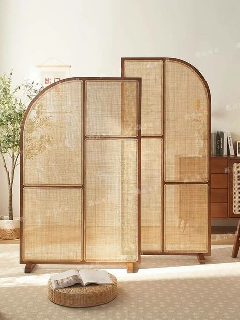 Divide Entry From Living Room, Chinese Scandinavian Interior, Partition Wall Movable, Interactive Furniture, Living Room Zen, Japanese Room Divider, Door Partition, Creative Room Dividers, Chinese Room Divider