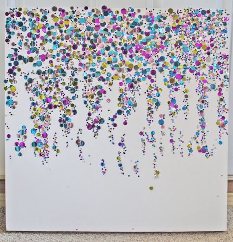 Confetti wall art! So cool! Instead, with the girls just use party glue on the wall, the just throw the desired color of sparkles and confetti. Confetti Wall, Diy Wand, Crafty Craft, Art And Craft, Art Plastique, Home Sweet Home, Diy Wall Art, Diy Wall, Diy Wall Decor