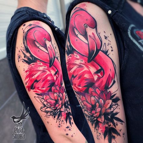 Realistic Flamingo Tattoo, Flamingo Tattoos For Women, Tattoo Flamingo, Flamingo Tattoos, Traditional Tattoo Woman, Dallas Tattoo, Bracelet Tattoos, Meaningful Wrist Tattoos, Flamingo Tattoo