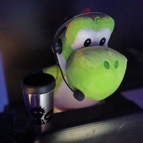 Yoshi Plush, Mario Yoshi, Y2k Pfp, Duos Icons, Shy Guy, Mario Art, Cute Anime Profile Pictures, Funny Profile Pictures, Funny Reaction Pictures