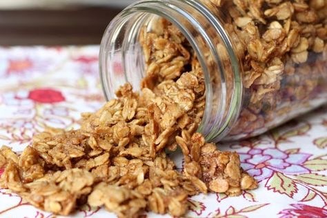 Chewy Oatmeal Toffee Cookie Granola recipe by Barefeet In The Kitchen Sweet Oatmeal, Lemon Crinkle Cookies, Granola Recipe Bars, Toffee Cookies, Fruit Crisp, Granola Recipes, Chocolate Chip Oatmeal, Granola Bars, Snack Mix