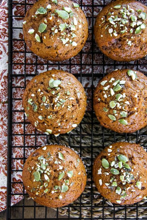 These no-fail Pumpkin Muffins are moist, spicy and a family favourite for fall. This recipe makes 12 delicious muffins. Recipe also comes with an option to add Chai spice. Delicious Muffins, Spice Muffins, Pumpkin Spice Muffins, Pumpkin Chai, Pretty Life, Cinnamon Cream Cheese Frosting, Spice Tea, Pumpkin Pie Filling, Pumpkin Cupcakes