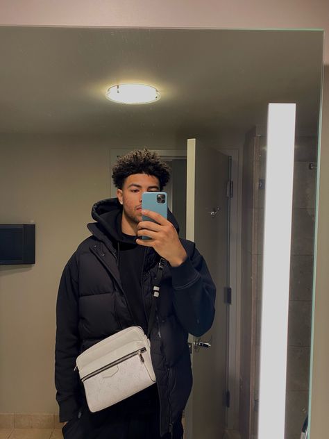 Light Skin Men Outfits, Nba Boyfriend, Quentin Grimes, Light Skin Men, Black Men Street Fashion, Black Men Hairstyles, Men Street Fashion, Mens Braids Hairstyles, Guys Clothing Styles