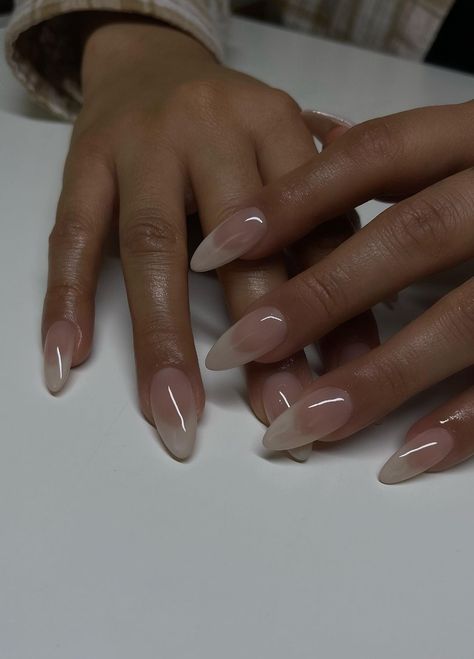 25 Cute and Simple Nail Art to Inspire You Milky White French Tip, French Tip Tutorial, Milky White French, Simple Nail Art Ideas, Bare My Soul, Nail Artwork, Short Stiletto, Bridesmaids Nails, Nyc Nails