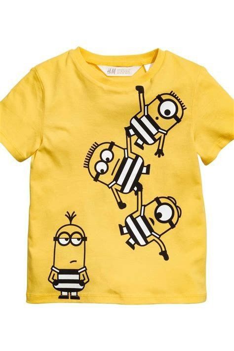 Minions Kids, Kids Tshirt Designs, Minion Shirts, Fabric Paint Shirt, Kids Shirts Design, Cool Shirt Designs, Shirt Logo Design, Trendy Shirt Designs, T Shirt Painting