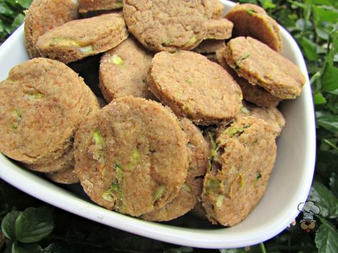 Butter Zucchini, Vegan Dog Food, Homemade Dog Cookies, Dessert Chef, Dog Treat Recipe, Dog Biscuit Recipes, Vegan Dog, Peanut Butter Pumpkin, Healthy Dog Treat Recipes