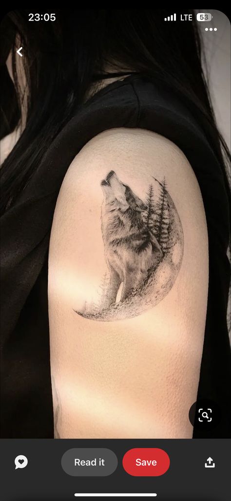 Tattoo Brazo Mujer, Wolf Tattoos For Women, Hip Tattoo Designs, Small Wolf Tattoo, Wolf Tattoos Men, Beautiful Wolf, Wolf Tattoo Sleeve, Thigh Tattoo Designs, Wolf Tattoo Design