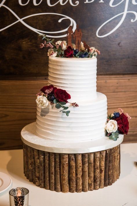 Wedding Cake Red And Blue, Navy Burgundy Gold Wedding Cake, Wedding Cake Burgundy Flowers, Elope Reception, Wine Wedding Cake, Wedding Cakes Maroon, Textured Wedding Cake, Navy Blue Wedding Cakes, Textured Wedding Cakes