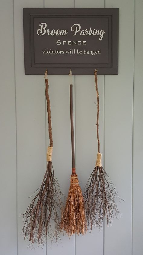 Witch Entryway, Broom Parking, Halloween Witch Brooms, Halloween Brooms, Office Halloween Decorations, Halloween Office, Halloween Wood Crafts, Halloween Witch Decorations, Witch Diy