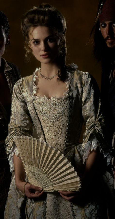 Elizabeth Swann Dress, Elisabeth Swan, Caribbean Dress, Kiera Knightly, Caribbean Fashion, Relatable Comics, Elizabeth Swann, Swan Dress, Keira Knightly