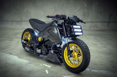 Honda Grom Custom - Front Right Honda Grom Custom, Grom Motorcycle, Honda Grom 125, Honda Msx 125, Honda Ruckus, Honda Grom, Power Bike, Motorcycle Headlight, Custom Harleys