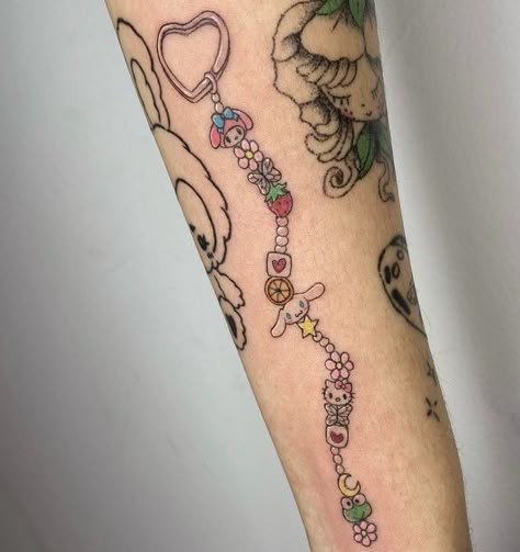 Charms Tattoo, Keychain Tattoo, Full Neck Tattoos, Sick Tattoos, Sanrio Keychain, Charm Tattoo, Chain Tattoo, Armband Tattoos, Elements Tattoo