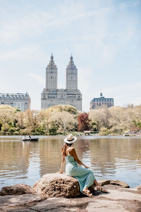 Best NYC Instagram Spots: 21 Locations With Map - Dana Berez Dana Berez, Belvedere Castle, New York City Pictures, Bethesda Fountain, Hawaii Honolulu, New York City Vacation, Famous Cities, Nyc Instagram, Nyc Fall