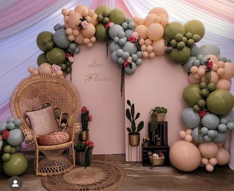 Desert Theme Balloon Garland, Desert Balloon Garland, Mexican Garland Balloons, Cactus Balloon Garland, Señorita Baby Shower Theme, Boho Cactus Baby Shower Ideas, Hacienda Theme Baby Shower Ideas, Sunset Balloons, Desert Theme Party