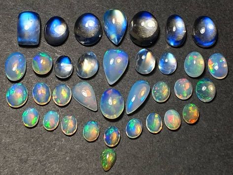 Rainbow moonstone, blue moonstone and Ethiopian opal.  The faceted opals are photographed upside down as they looked better.  We have both… Rainbow Gemstones, Blue Moonstone, Natural Rainbow, Chakra Stones, Blue Gemstones, Moonstone Ring, Your Brain, Opal Jewelry, Moon Stone