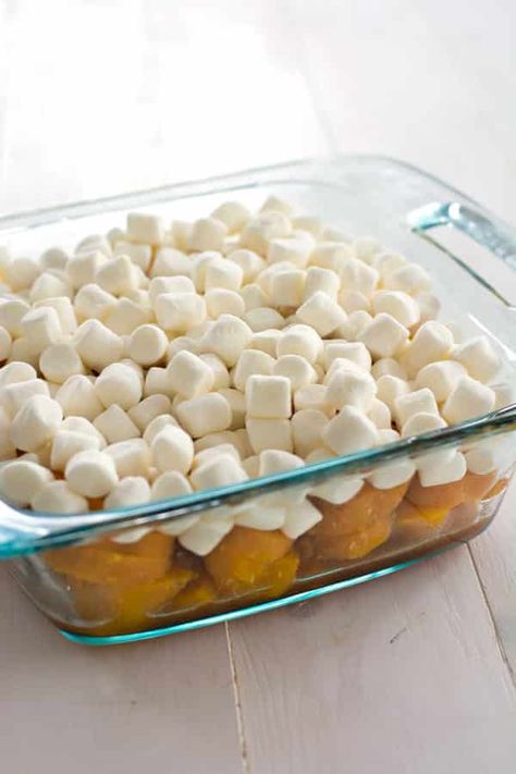 Candied Yams Easy, Thanksgiving Yams, Grandmothers Recipes, Candied Yams With Marshmallows, Best Candied Yams Recipe, Yams With Marshmallows, Baked Candied Yams, Candied Sweet Potato Recipes, Thanksgiving Goodies