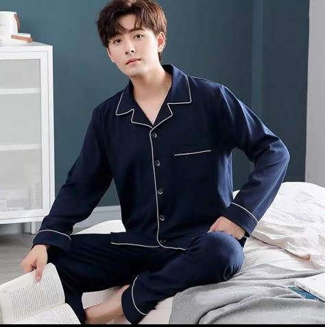 Korean Outfit Male, Boys Night Dress, Kawaii Moodboard, Korea Lifestyle, Aesthetic Male Outfits, Pajamas Aesthetic, Korean Mens Fashion, Men Loungewear, Boys Night